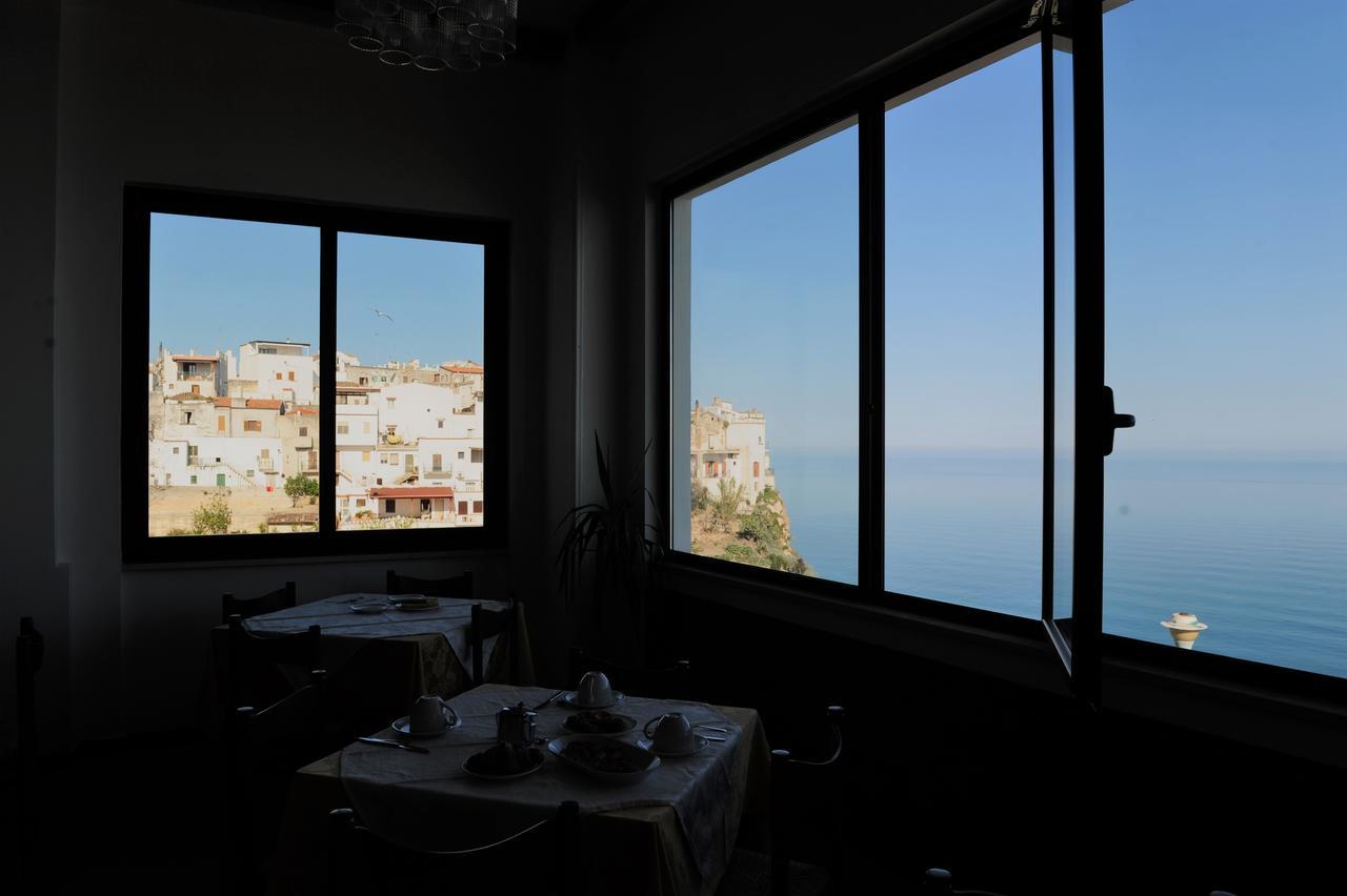 Hotel Peschici Exterior photo